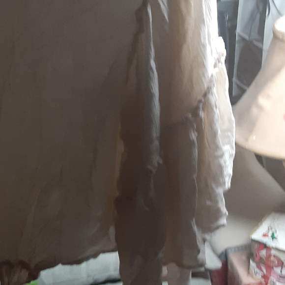 Blouse - Picture 4 of 4